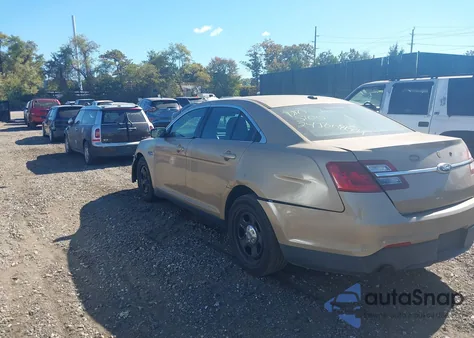 2013 Ford Police Interceptor из США, поврежденный, VIN 1FAHP2M85DG143667